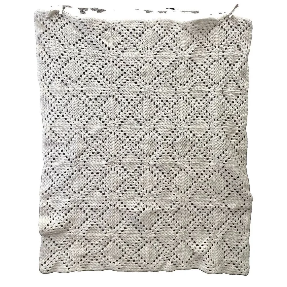Vtg Beige Afghan Throw Blanket Hand Knitted 48x39 Diamond Pattern Neutral